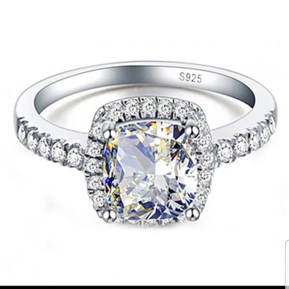 Sterling silver ring yellow stone - Picture 2 of 3